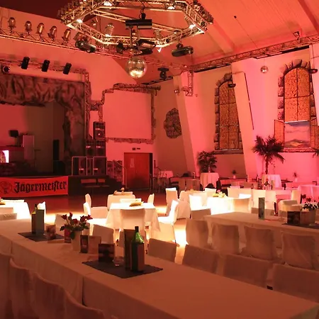 Und Restaurant Burg Ehrenfriedersdorf