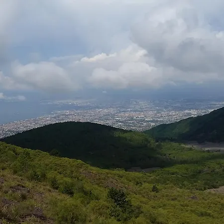 מלון Und Restaurant Burg 3*