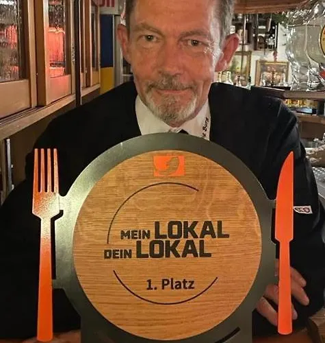 Отель Und Restaurant Burg 3*