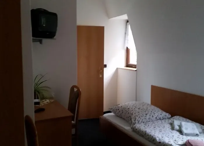 Отель Und Restaurant Burg Ehrenfriedersdorf