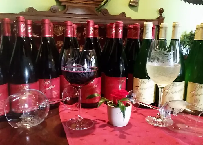 Отель Und Restaurant Burg 3*