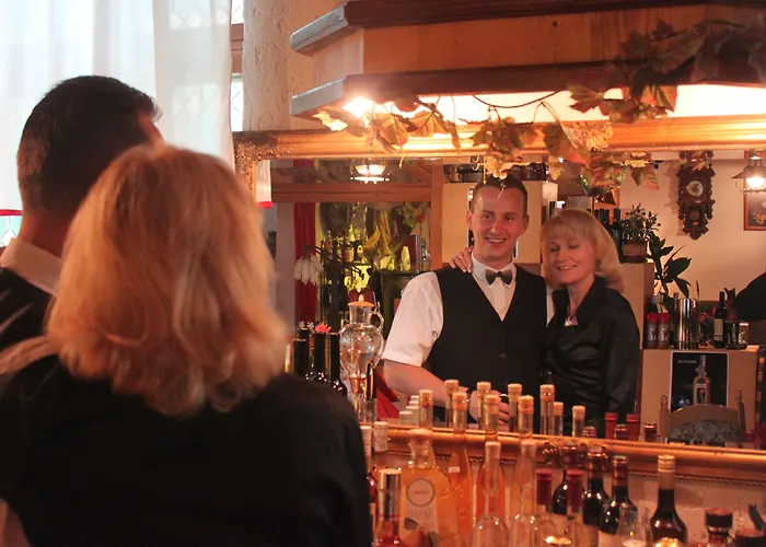 Und Restaurant Burg 3*