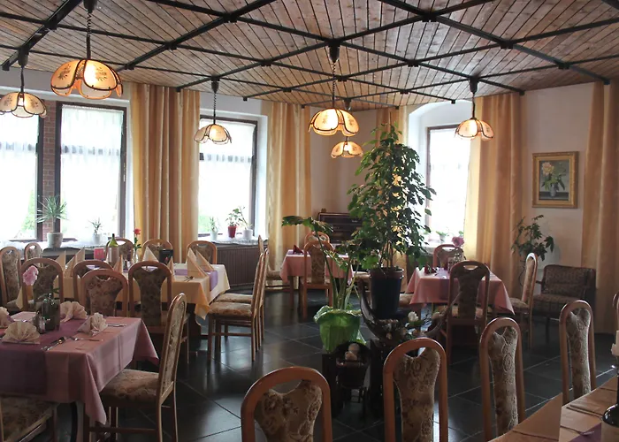 Отель Und Restaurant Burg Ehrenfriedersdorf